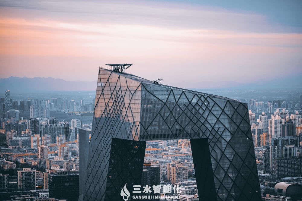 　　能源管理系統(tǒng)應(yīng)當(dāng)實(shí)現(xiàn)的功能包括控制功能、自檢功能、對(duì)時(shí)功能、安全功能、聯(lián)動(dòng)功能、管理功能、故障報(bào)警、安全校驗(yàn)等功能。下面三水智能化一一講解。